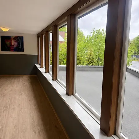 Hotel Elo Nordheide 24h Check-in, Free Parking And Wifi 3*