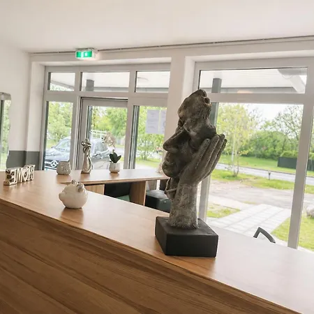 Hotel Elo Nordheide 24h Check-in, Free Parking And Wifi Buchholz in der Nordheide